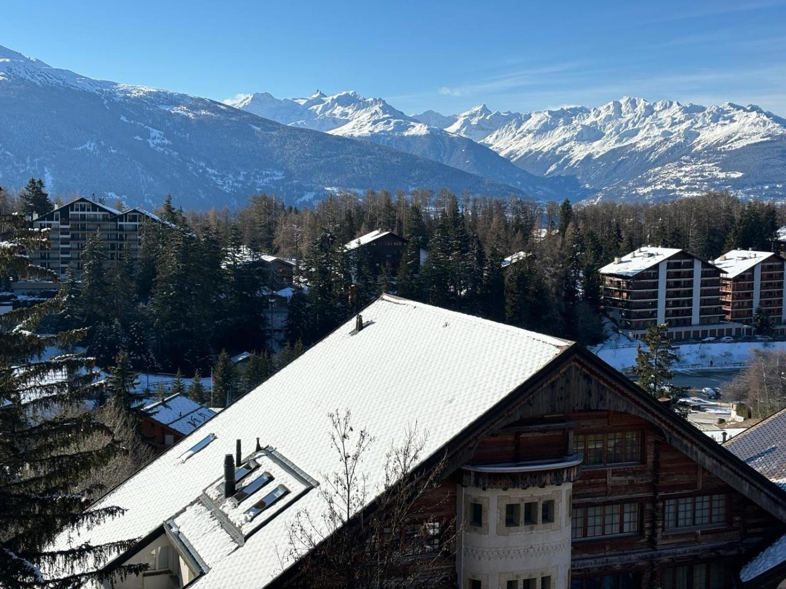 L'Eperon Center Crans Wonderful View Apartamento Exterior foto